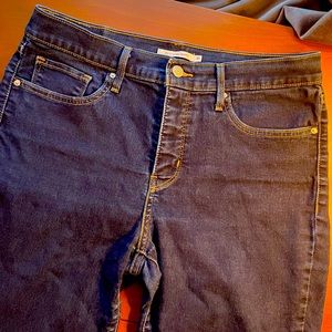 Levi’s 311 Shaping Skinny Jeans